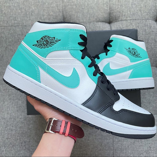 Jordan Shoes | Nike Air Jordan 1 Retro | 3 Colors | Size: 9.5